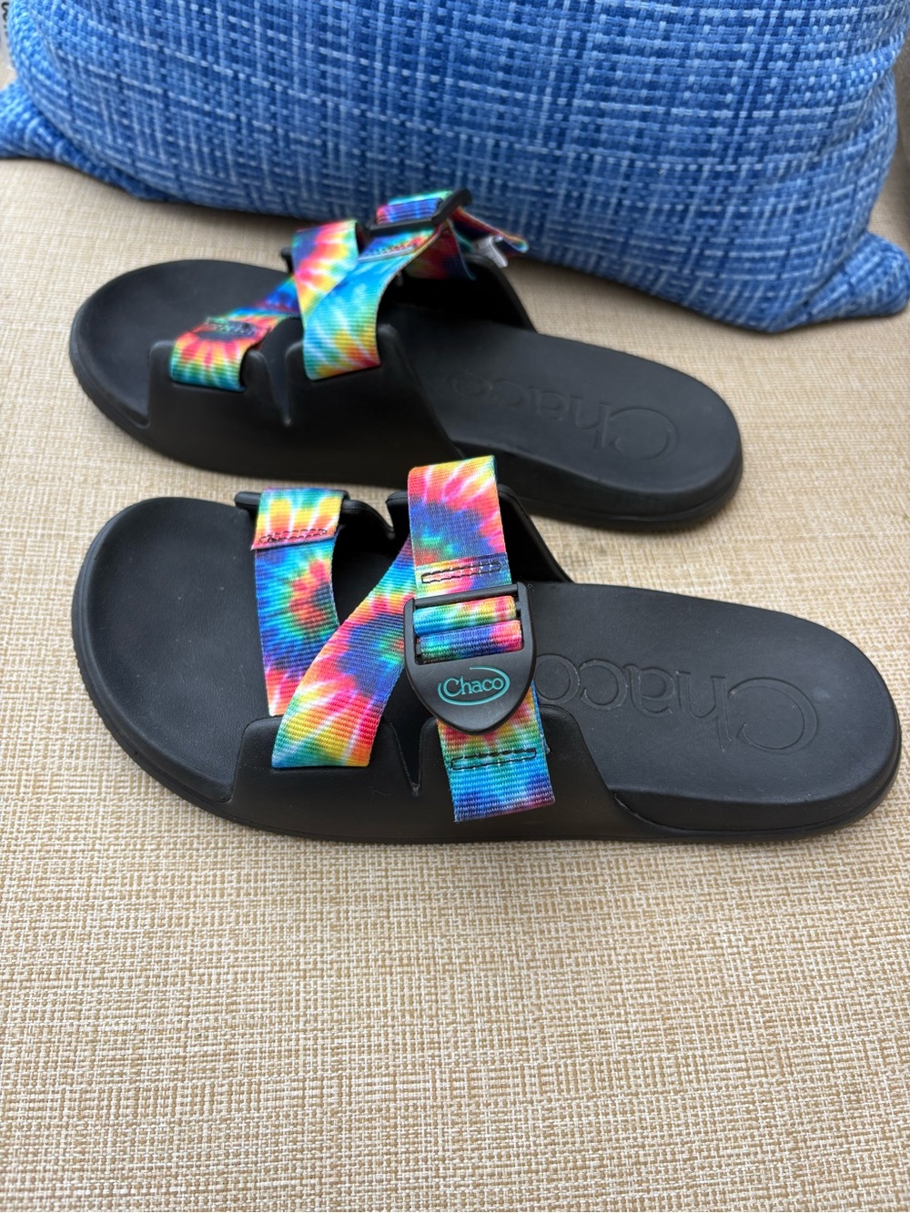 CHACO CHILLO SLIDES WOMENS 7 RAINBOW TIE DYE SO COMFY SUPPORT CASUAL WORN ONCE!